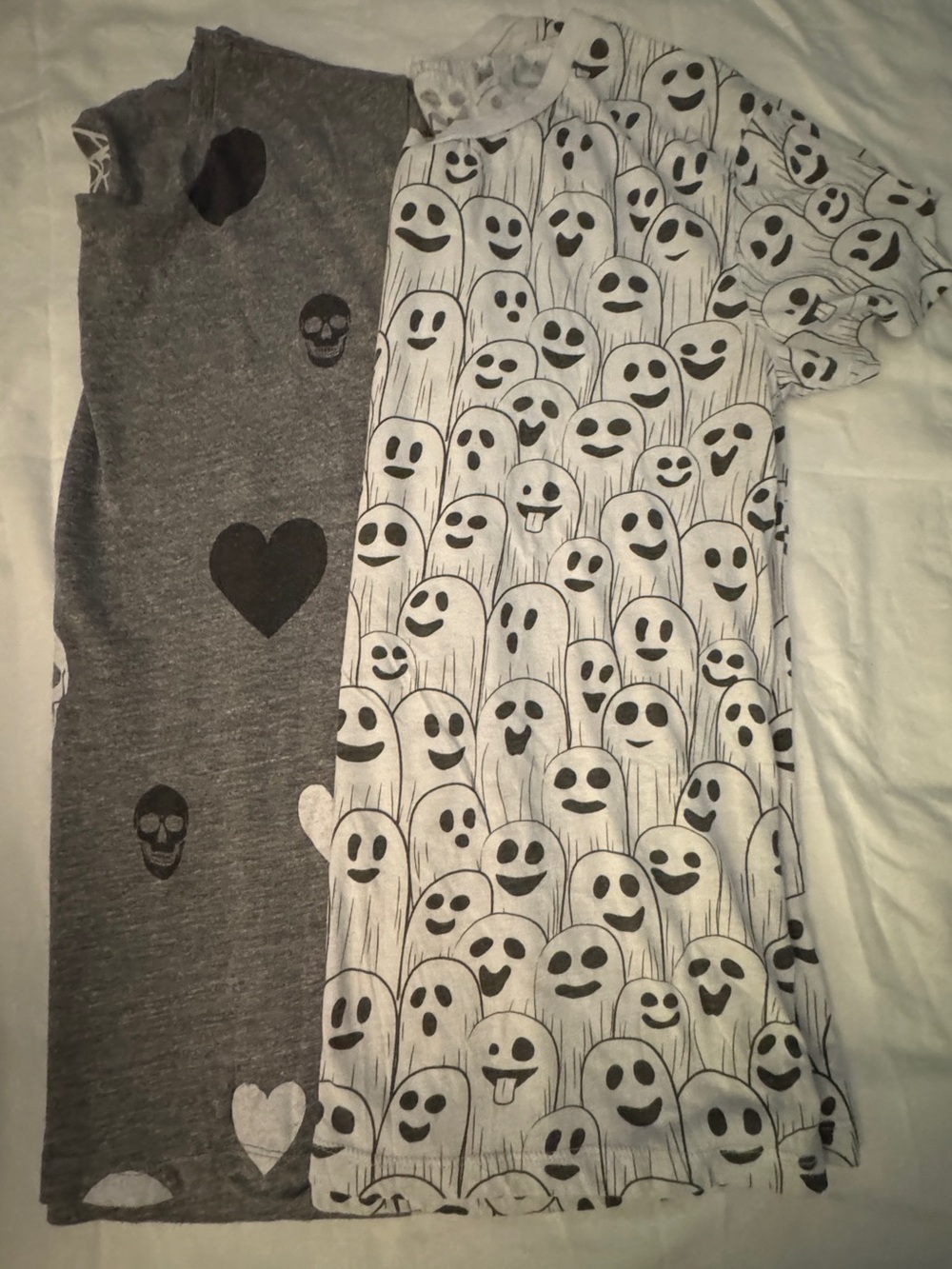 Chaser Gray & White Ghost Print Short Sleeve Tee